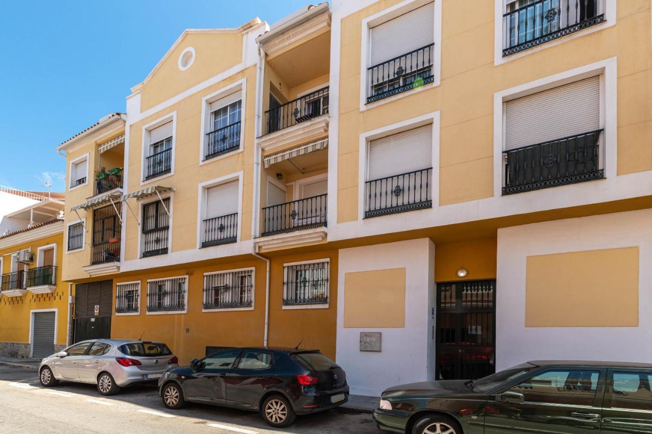 Wintowinrentals - La Estancia Free Parking マラガ エクステリア 写真